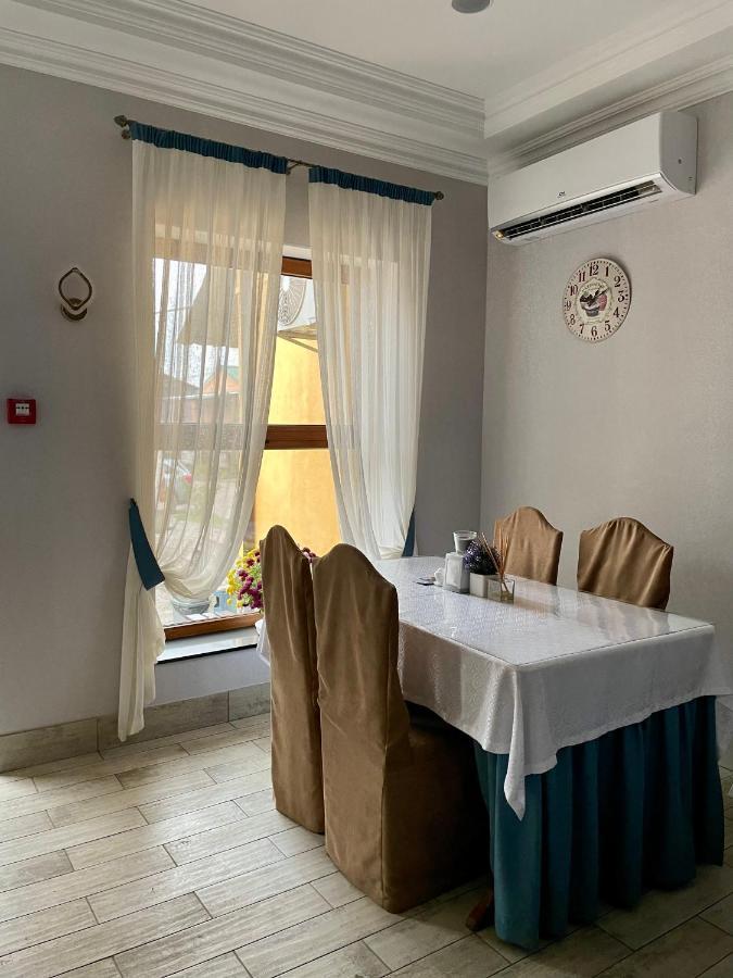 Львівський Hotel Kültér fotó