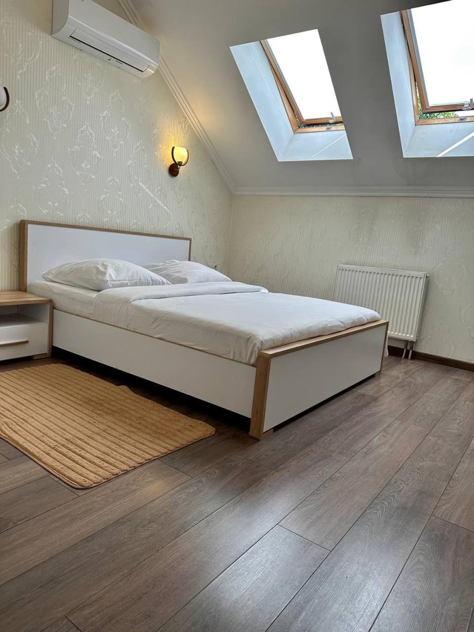Львівський Hotel Kültér fotó