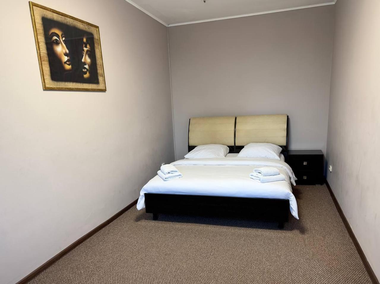 Львівський Hotel Kültér fotó
